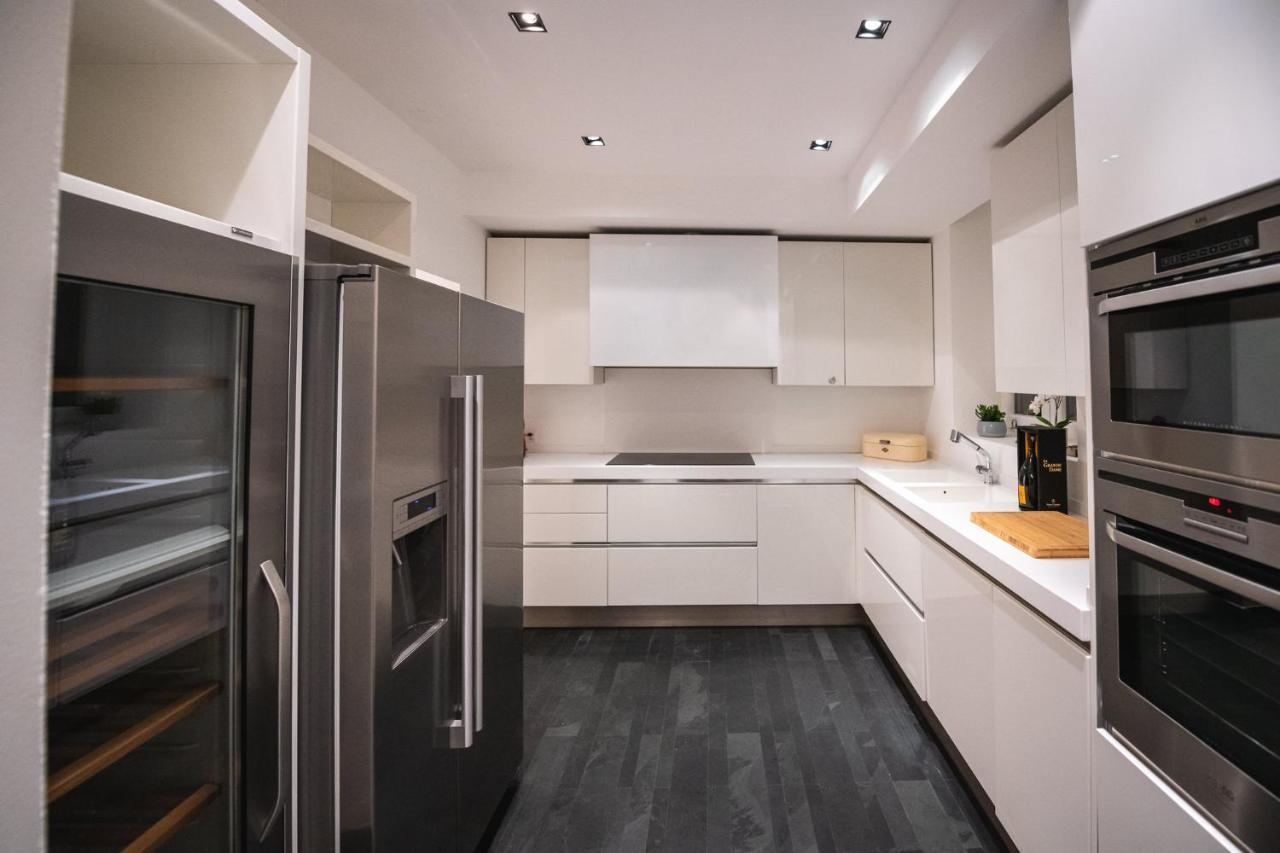 V Apartments Беллинцона Экстерьер фото