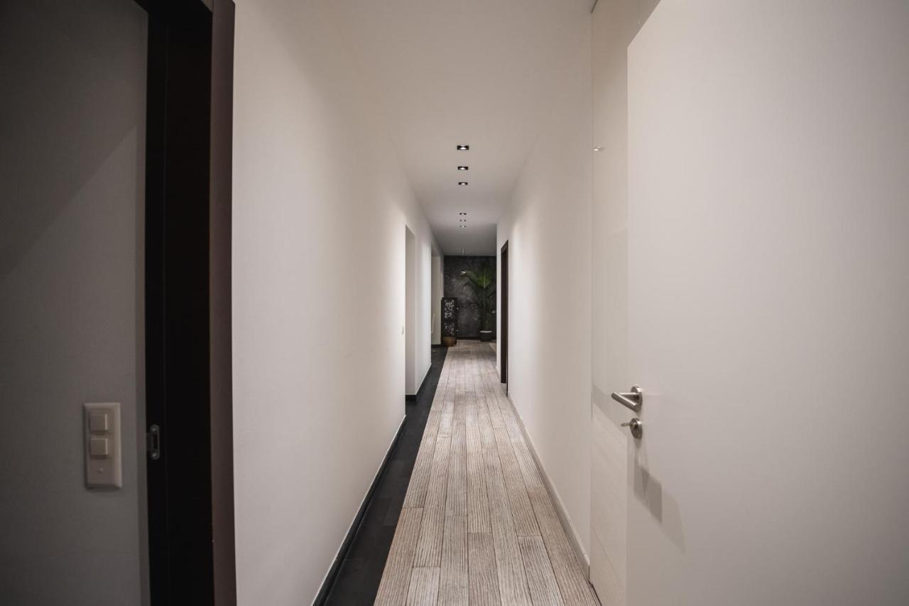 V Apartments Беллинцона Экстерьер фото
