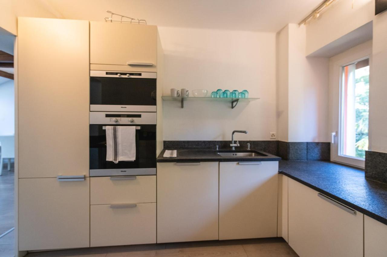 V Apartments Беллинцона Экстерьер фото